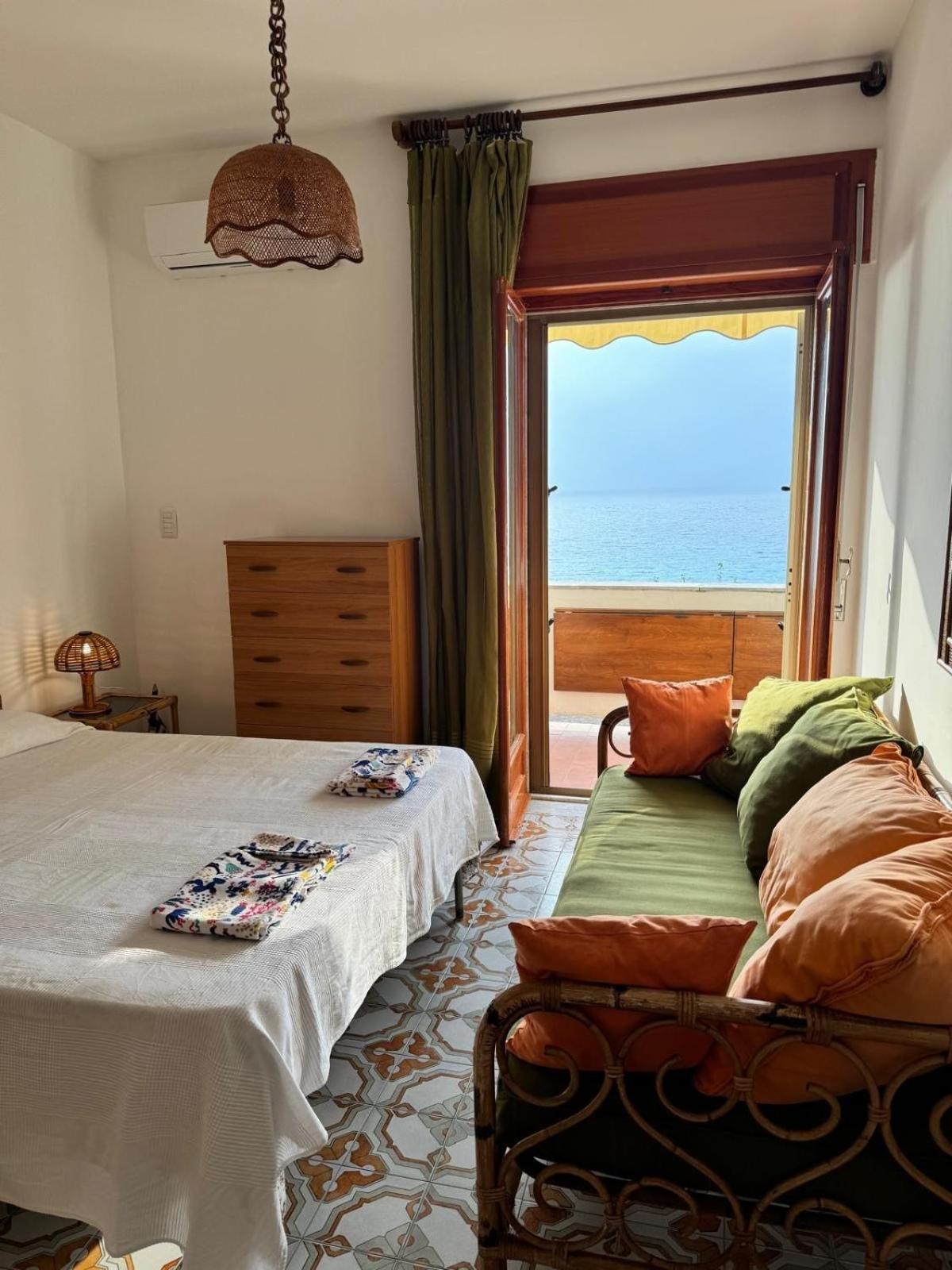 Appartement Gloria House à Tropea Extérieur photo